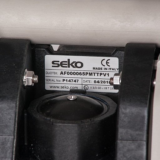 Шильдик модели Duotek AF0065P