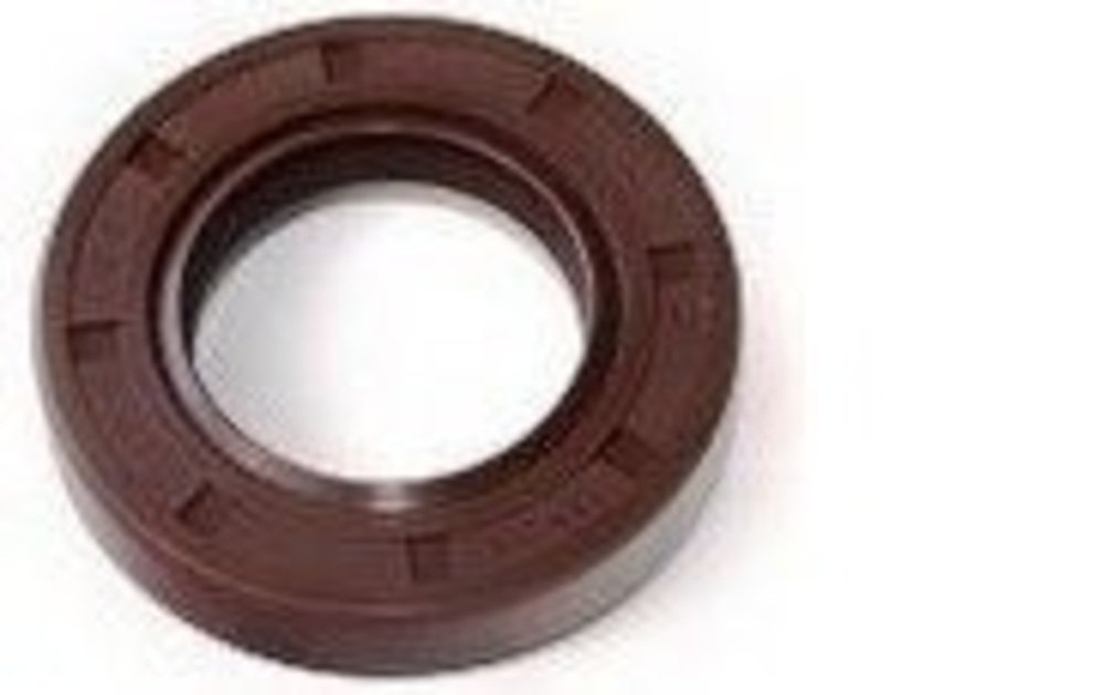 манжетное уплотнение насоса